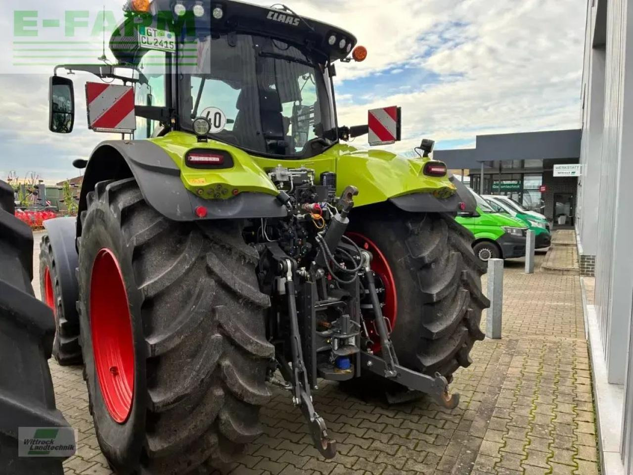 Tractor CLAAS axion 810 cis+