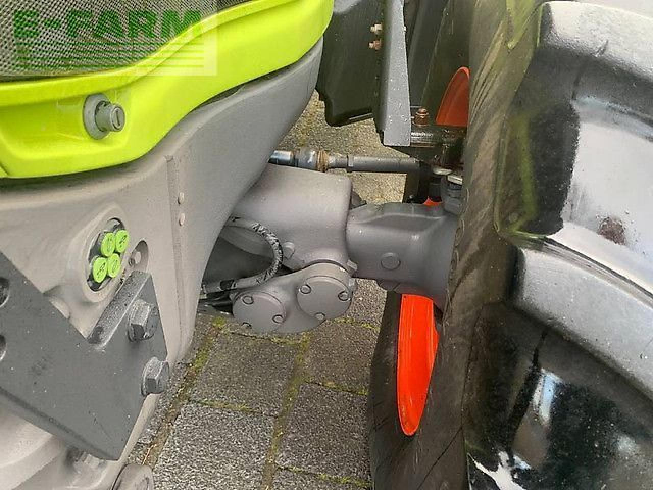 Tractor CLAAS axion 810 cis+