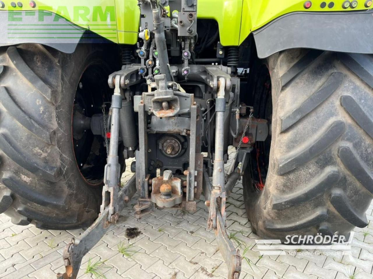 Tractor CLAAS axion 810 cis