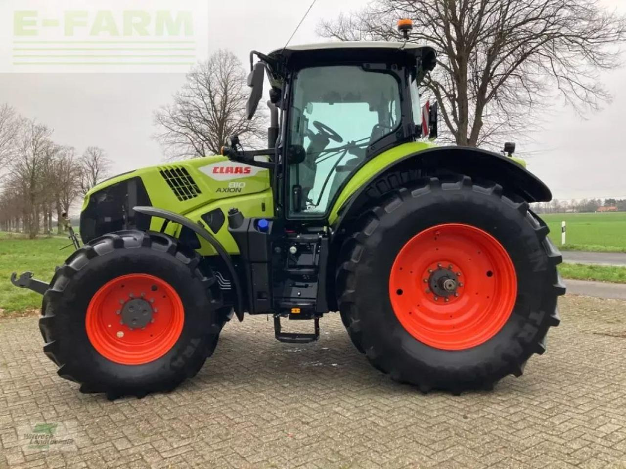 Tractor CLAAS axion 810 cis+