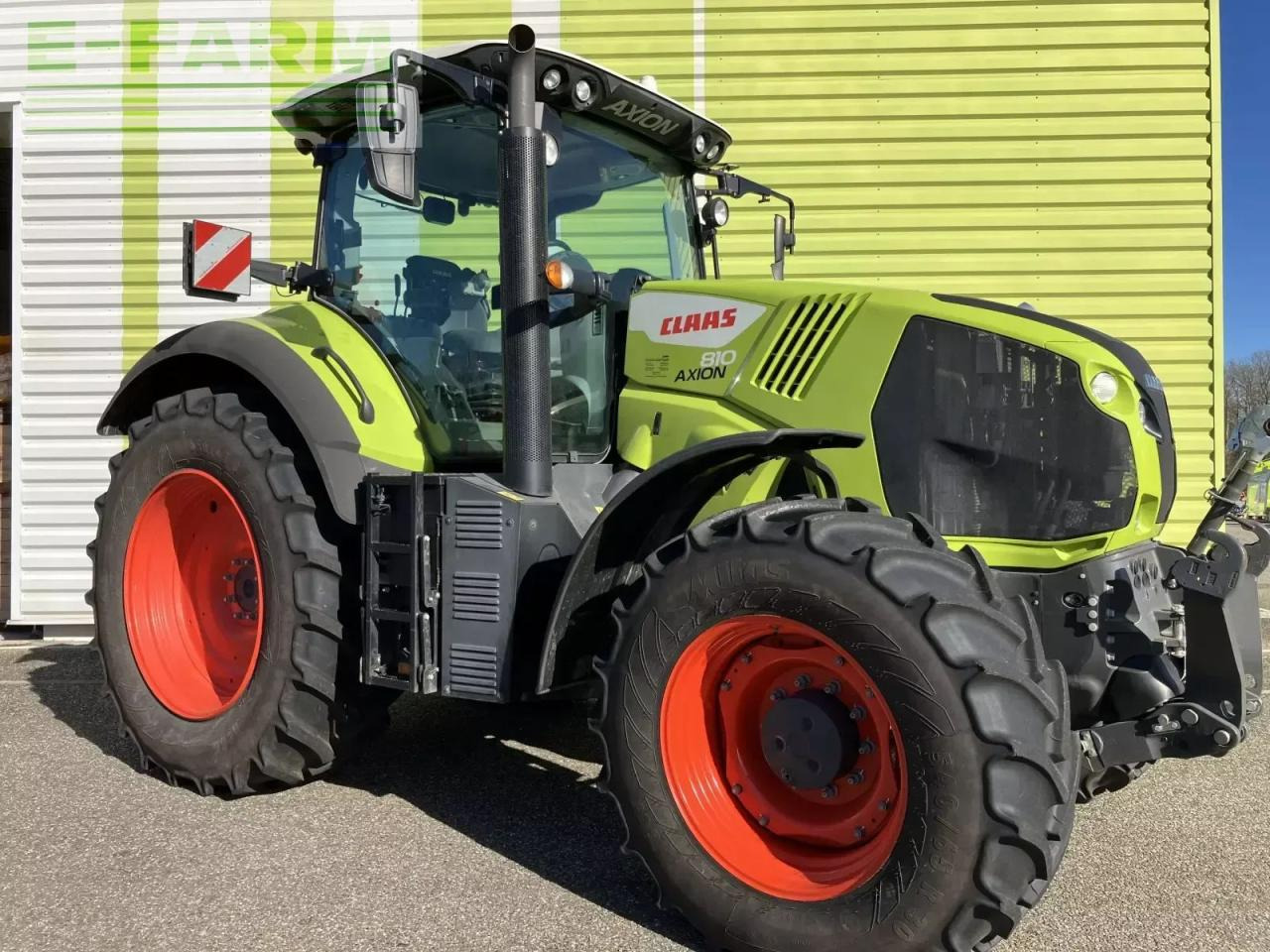 Tractor CLAAS axion 810 cis