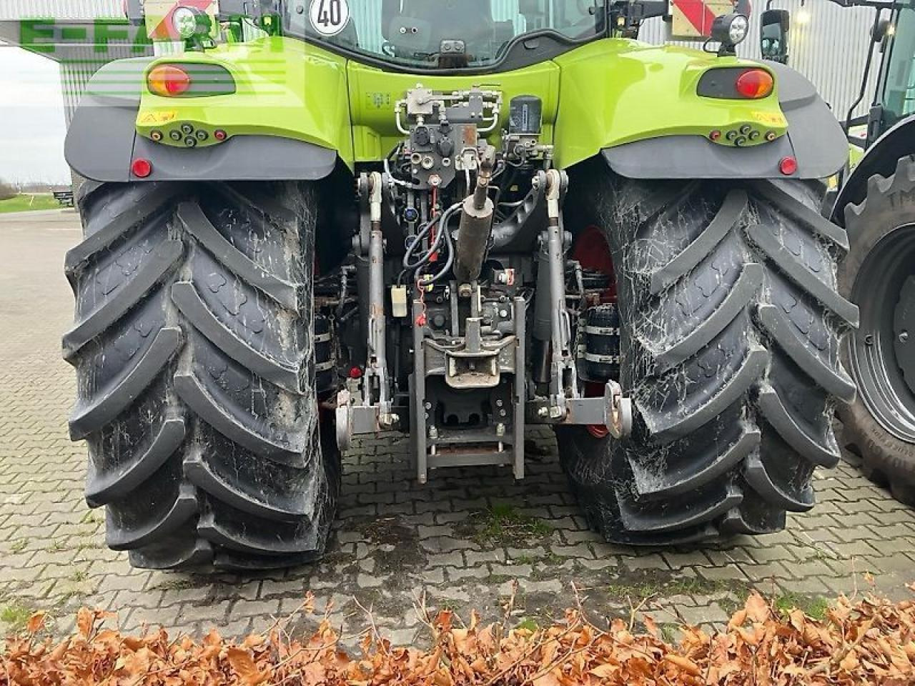 Tractor CLAAS axion 810 cis+ cm