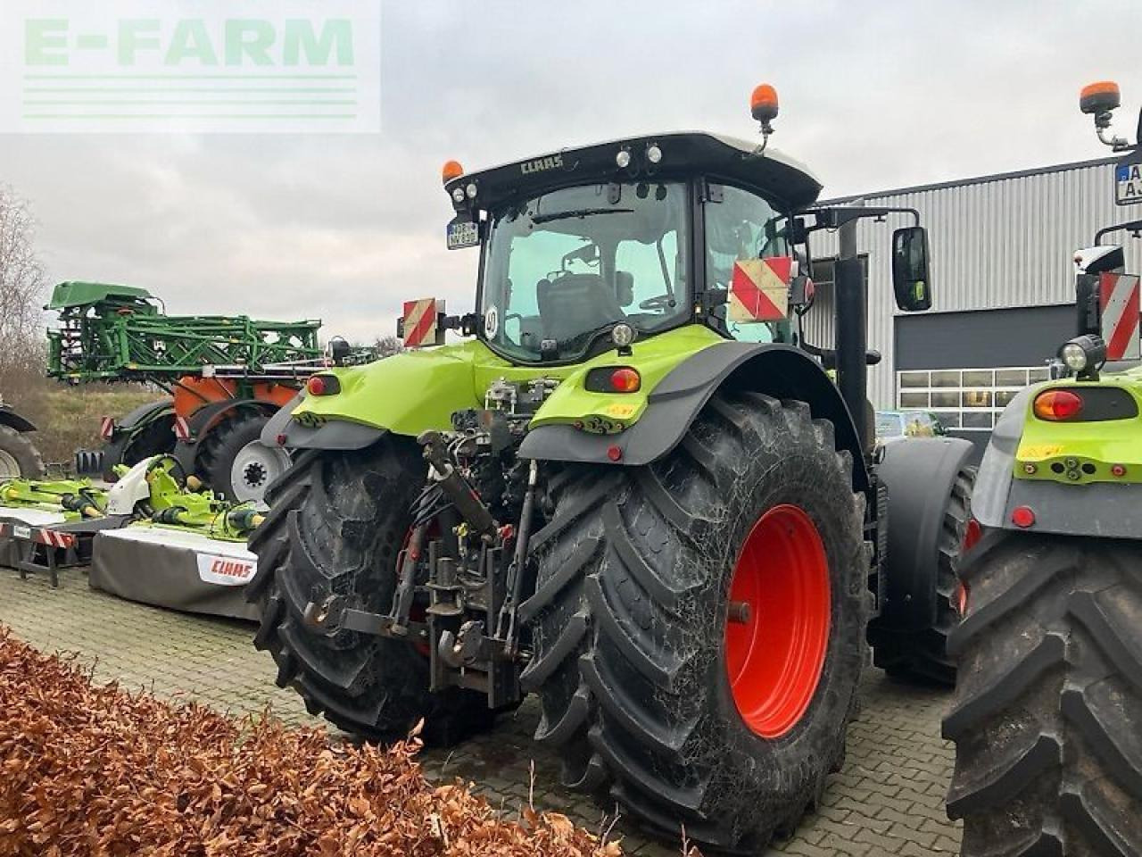 Tractor CLAAS axion 810 cis+ cm