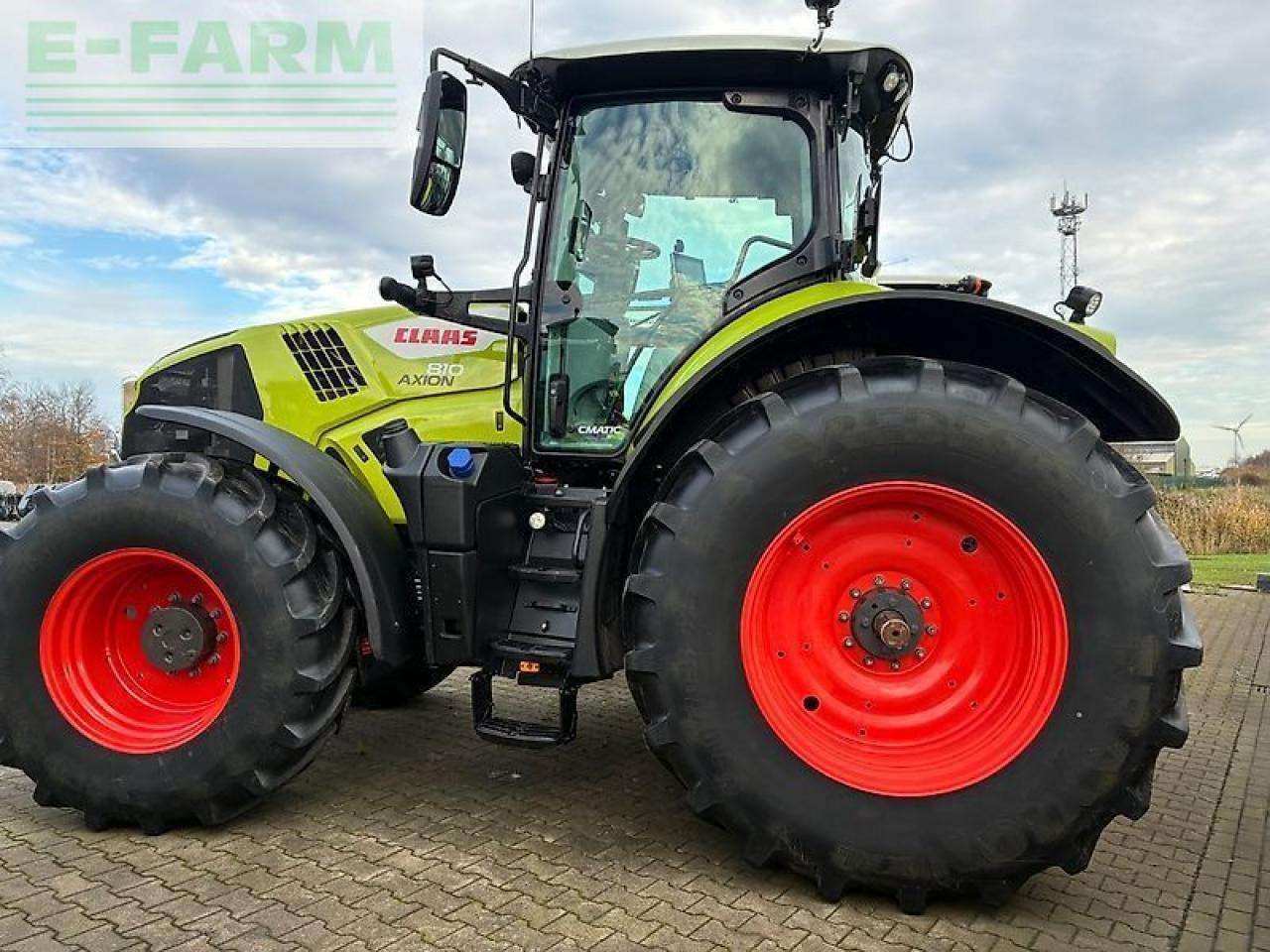 Tractor CLAAS axion 810 cm cebis