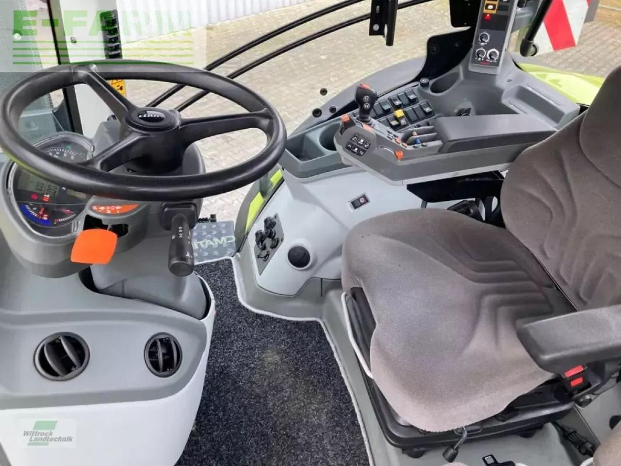 Tractor CLAAS axion 810 cm cis+