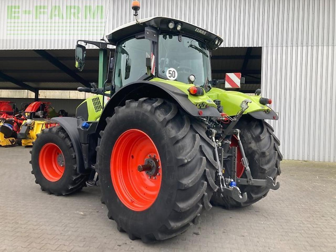 Tractor CLAAS axion 810 cm cis+