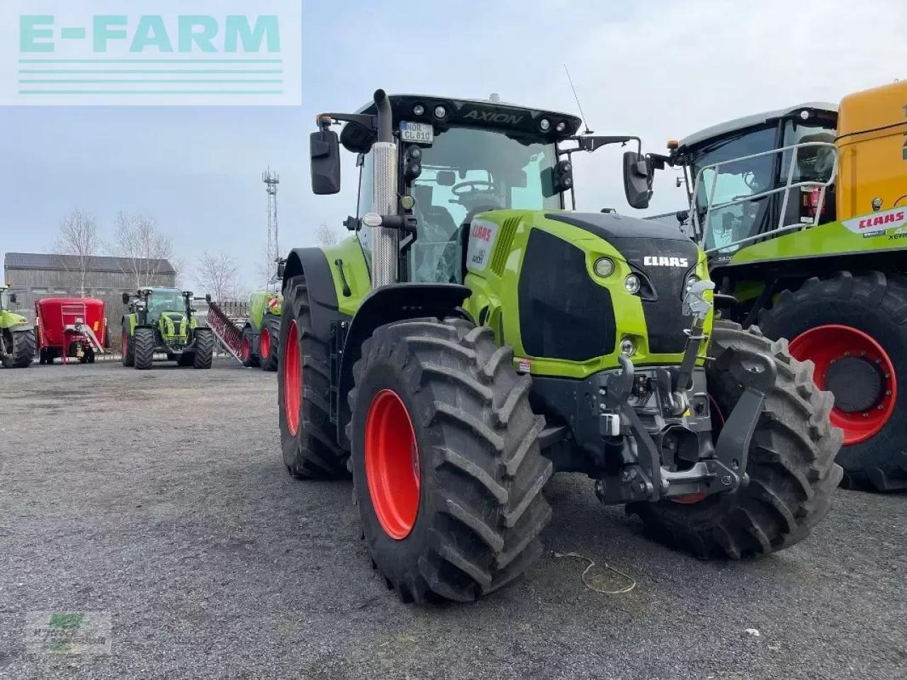 Tractor CLAAS axion 810 cmatic