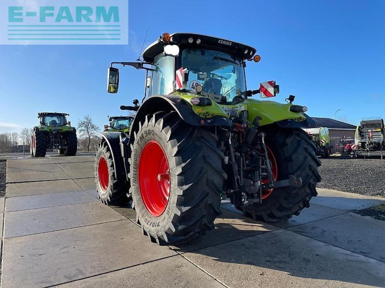 Tractor CLAAS axion 810 cmatic CMATIC
