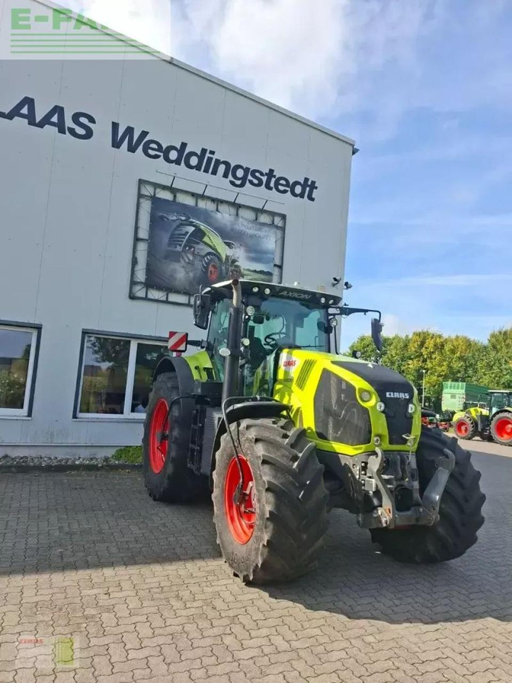 Tractor CLAAS axion 810 cmatic CMATIC