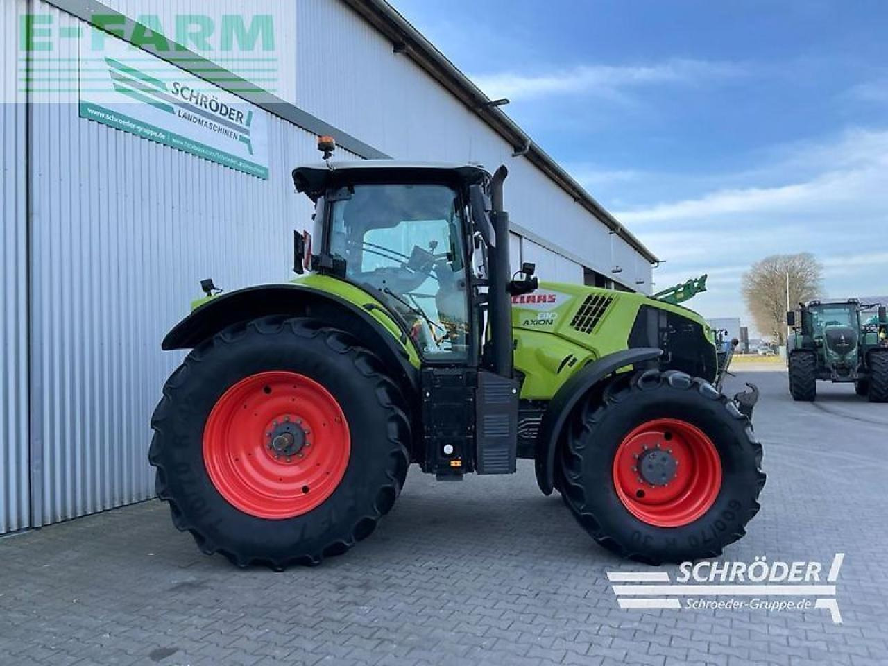 Tractor CLAAS axion 810 cmatic cebis CMATIC CEBIS