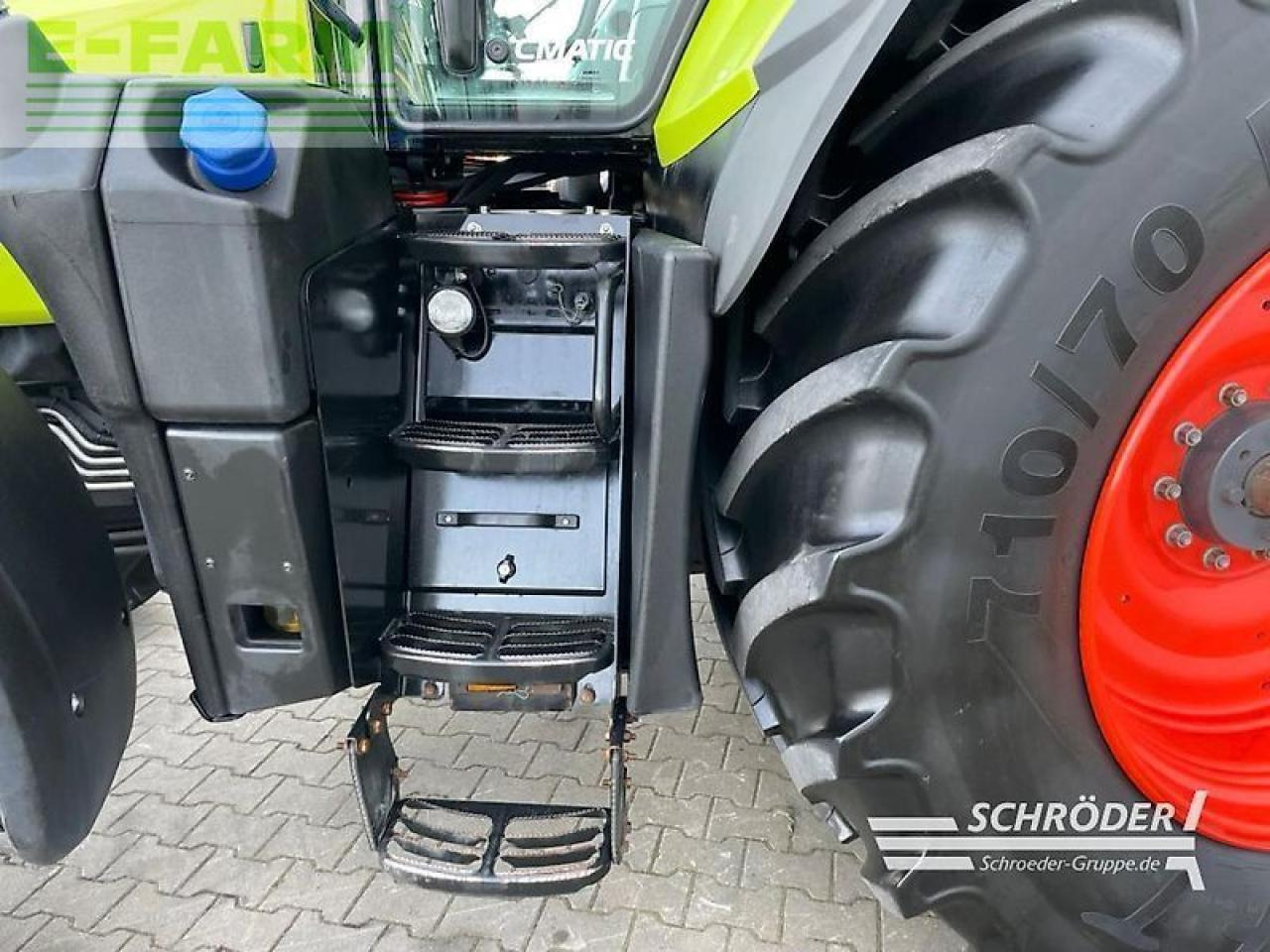 Tractor CLAAS axion 810 cmatic cebis CMATIC CEBIS