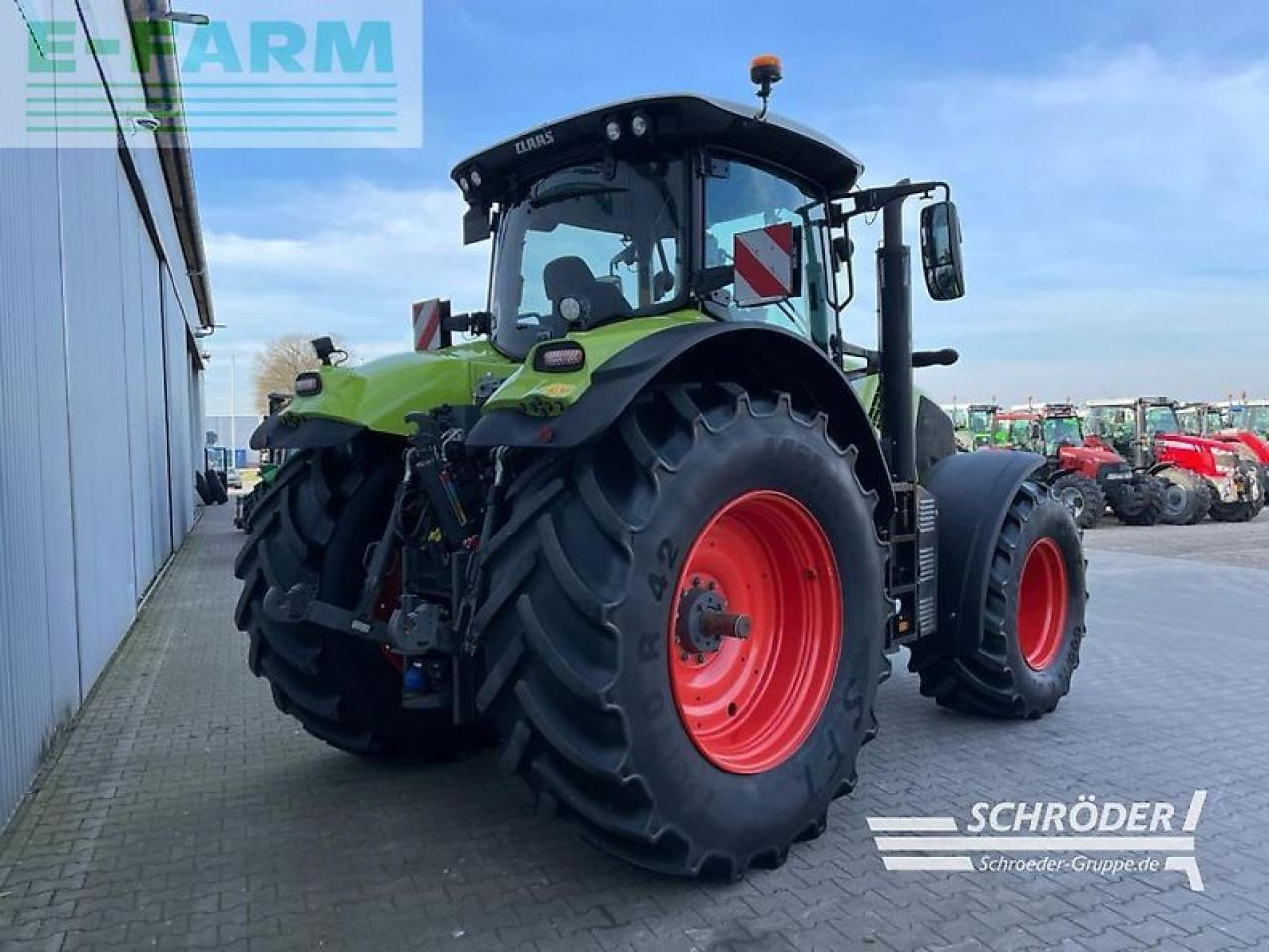 Tractor CLAAS axion 810 cmatic cebis CMATIC CEBIS
