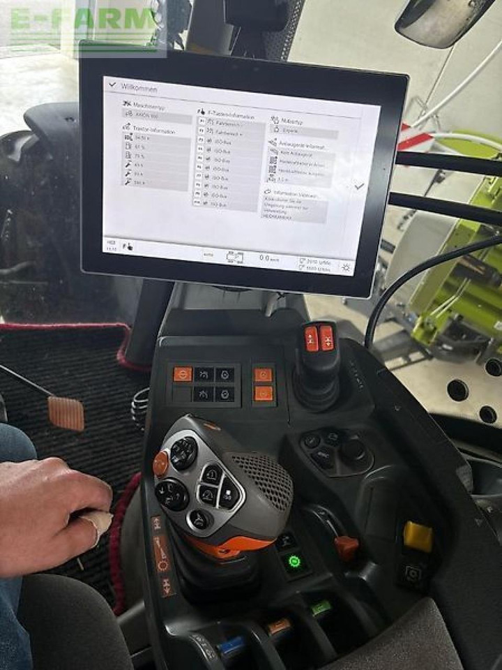 Tractor CLAAS axion 810 cmatic cebis CMATIC CEBIS