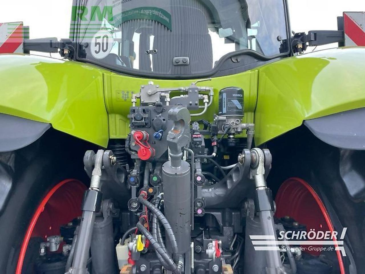 Tractor CLAAS axion 810 cmatic cebis CMATIC CEBIS