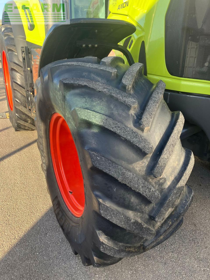 Tractor CLAAS axion 810 cmatic s5 CMATIC