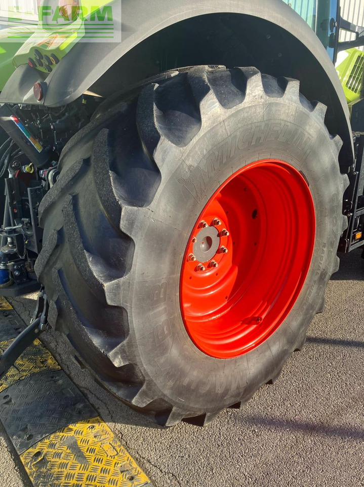 Tractor CLAAS axion 810 cmatic s5 CMATIC