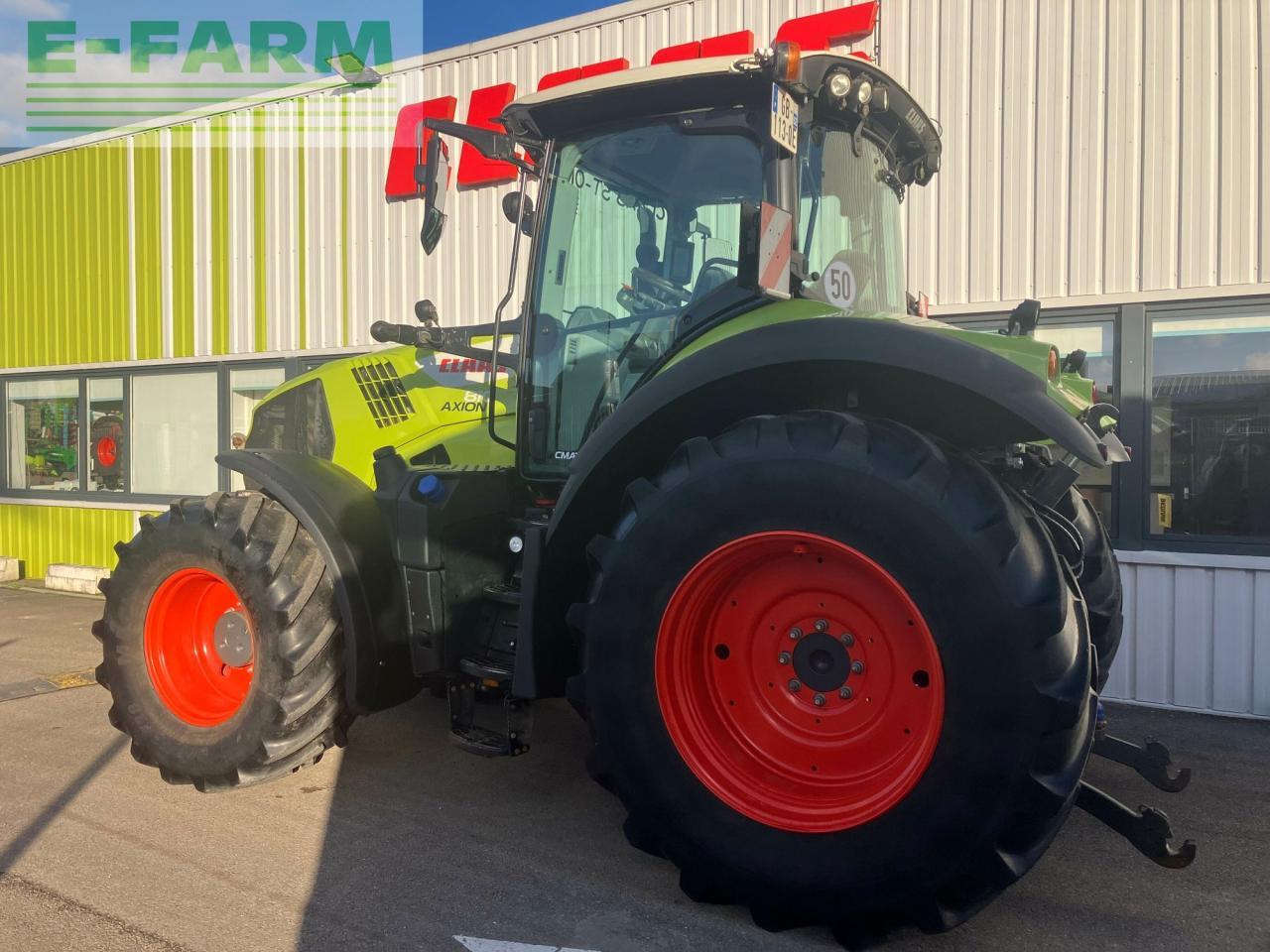 Tractor CLAAS axion 810 cmatic s5 CMATIC