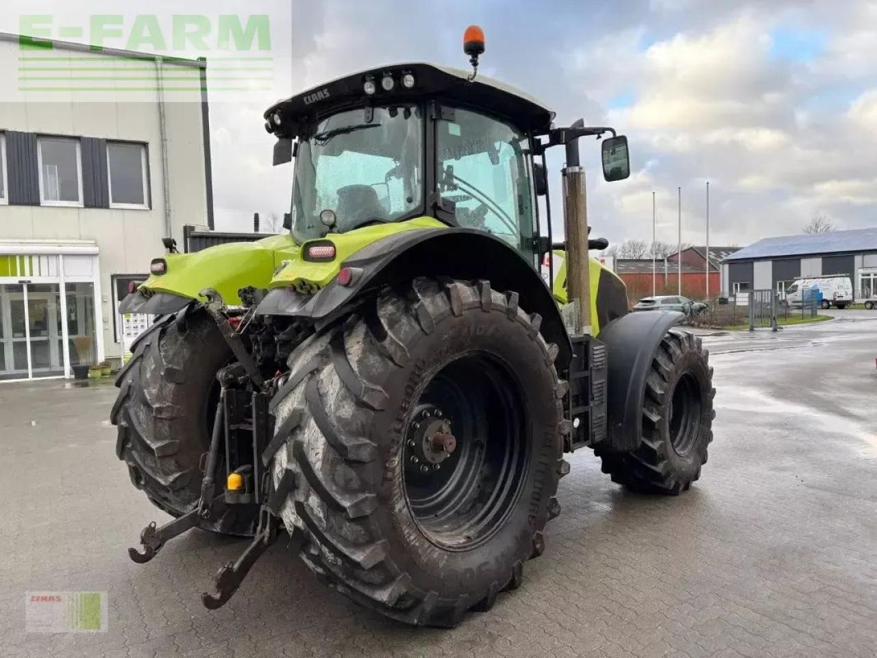 Tractor CLAAS axion 810 cmatic (vorrüstung gps) CMATIC