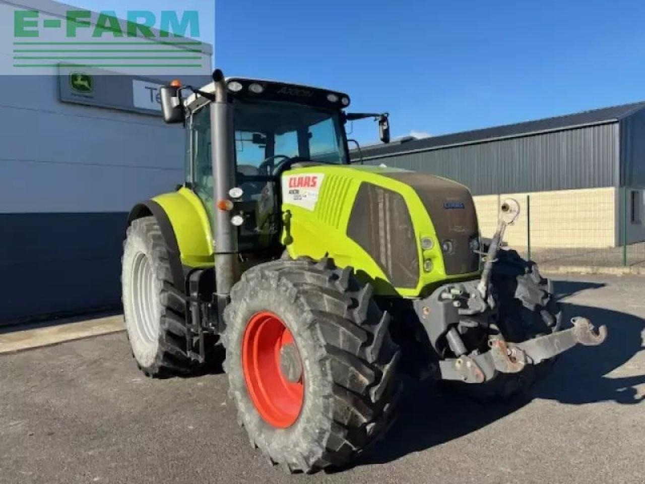 Tractor CLAAS axion 820
