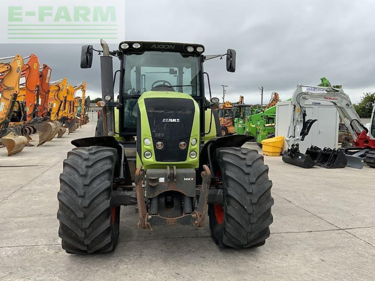 Tractor CLAAS axion 820 digger (st20874)