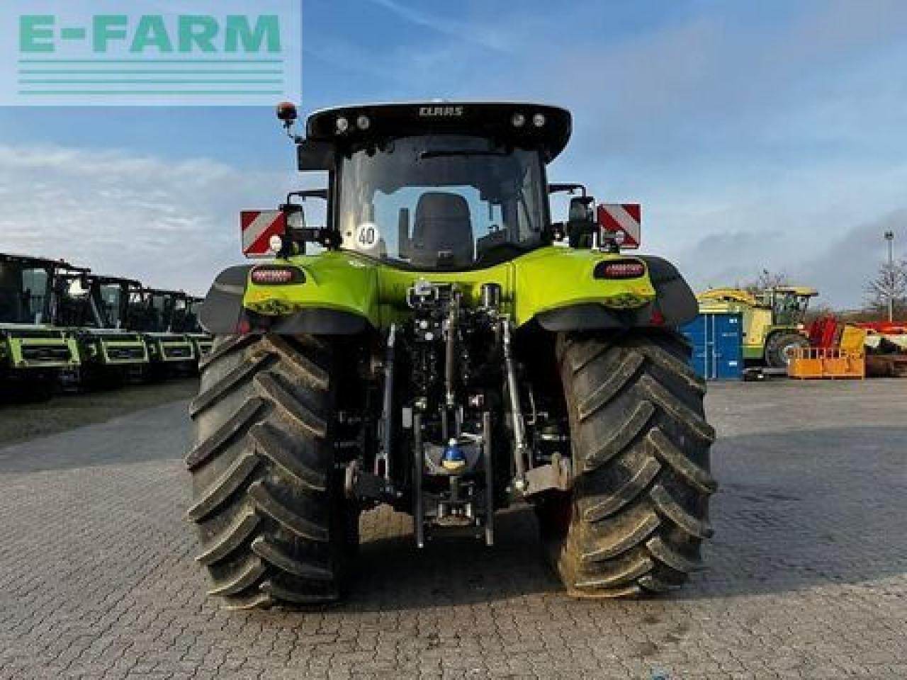 Tractor CLAAS axion 830
