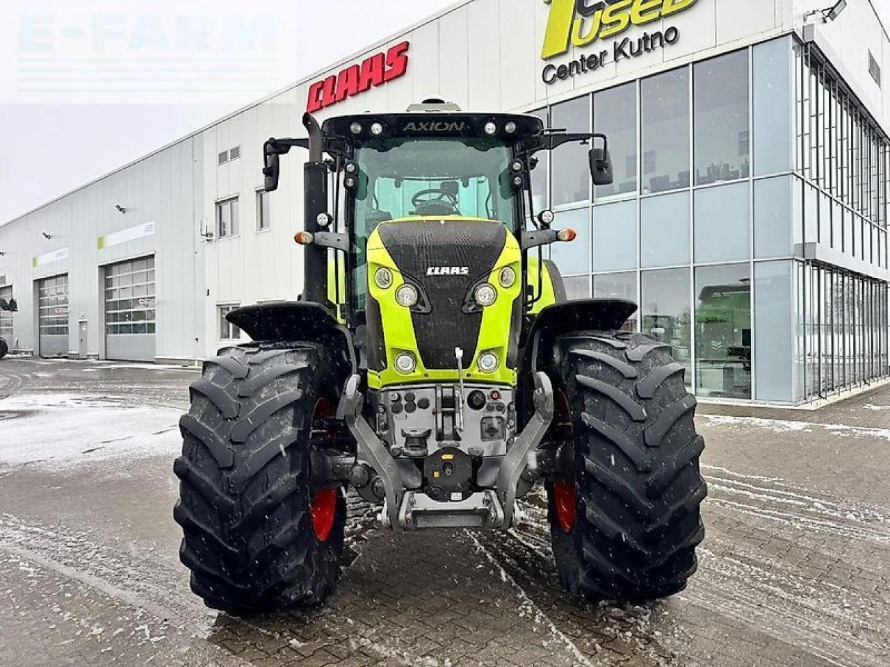 Tractor CLAAS axion 830