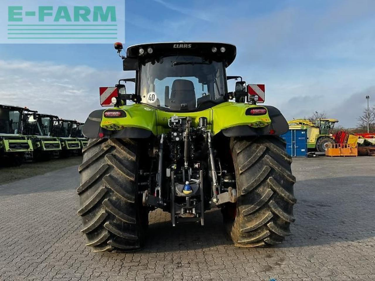 Tractor CLAAS axion 830