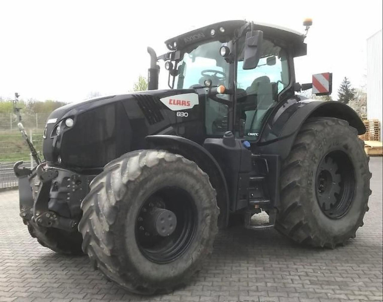 Tractor CLAAS axion 830