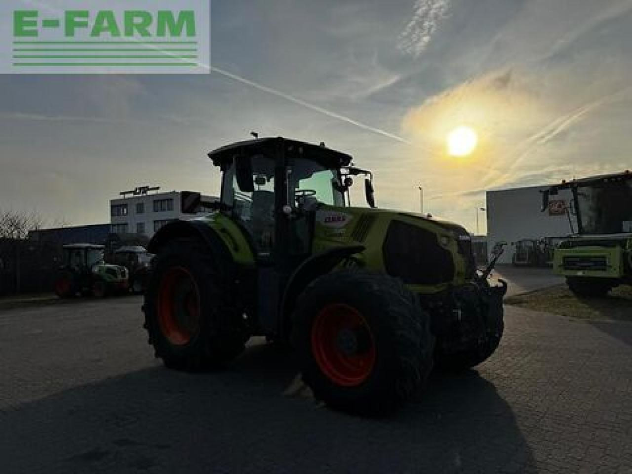 Tractor CLAAS axion 830