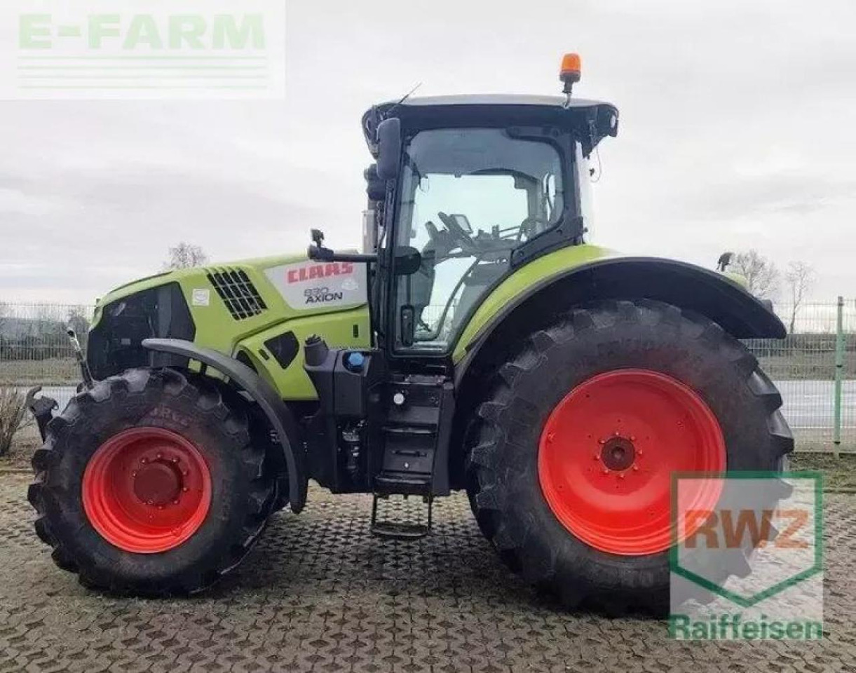 Tractor CLAAS axion 830