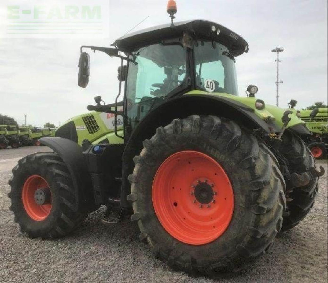 Tractor CLAAS axion 830