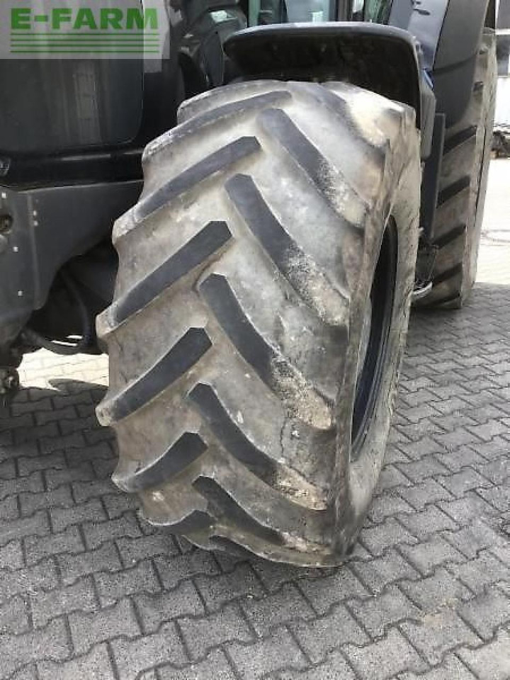 Tractor CLAAS axion 830