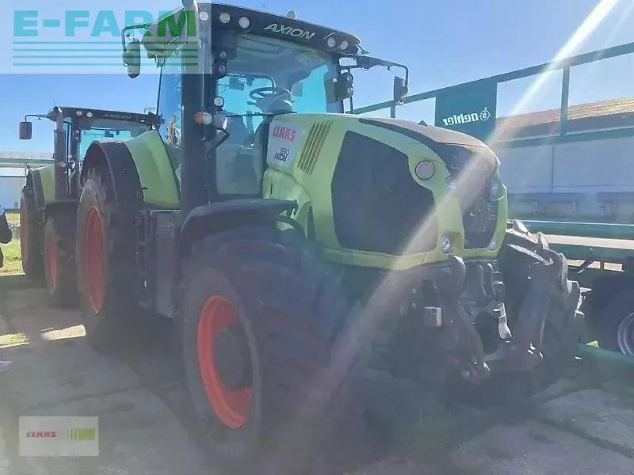 Tractor CLAAS axion 830