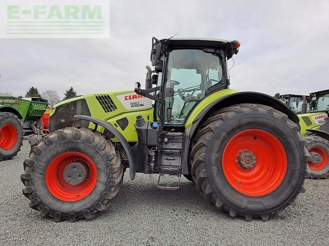Tractor CLAAS axion 830 c-matic