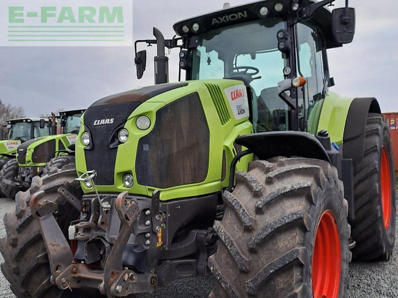 Tractor CLAAS axion 830 c-matic
