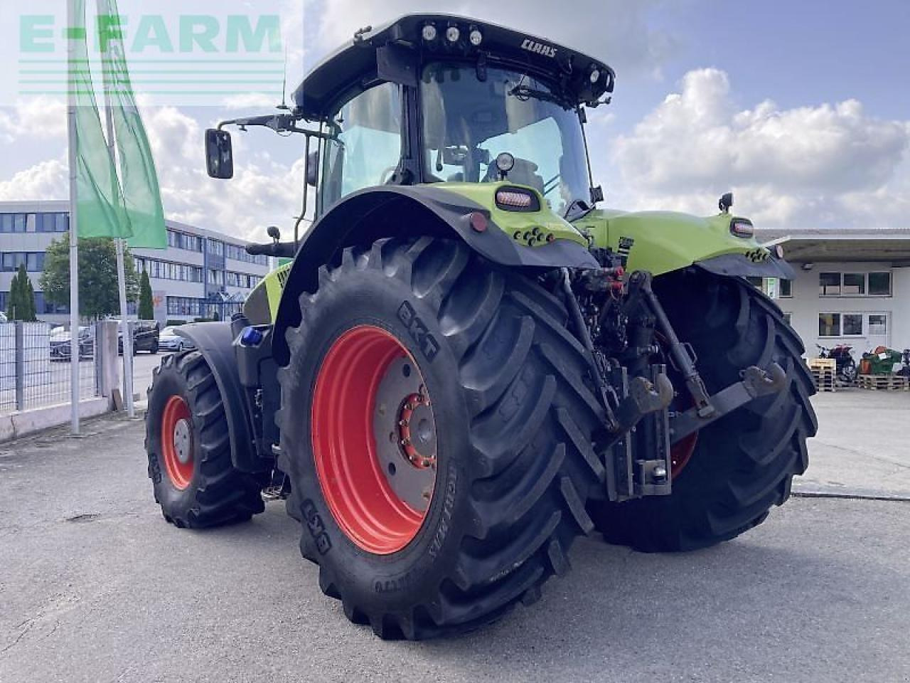 Tractor CLAAS axion 830 c-matic CMATIC