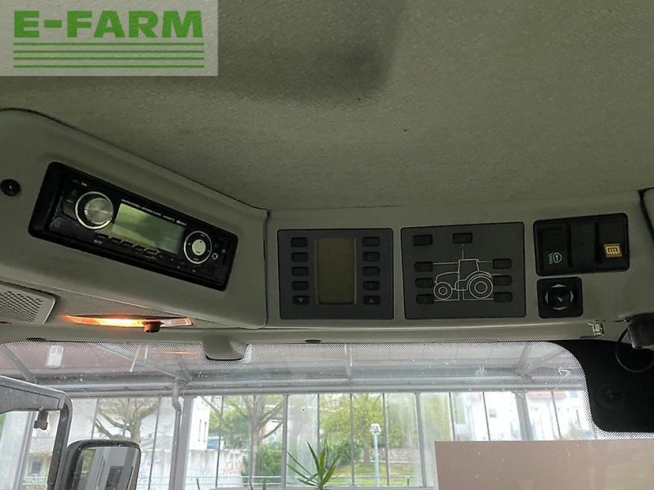 Tractor CLAAS axion 830 c-matic CMATIC
