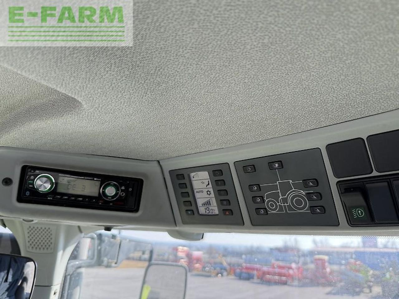 Tractor CLAAS axion 830 c-matic CMATIC