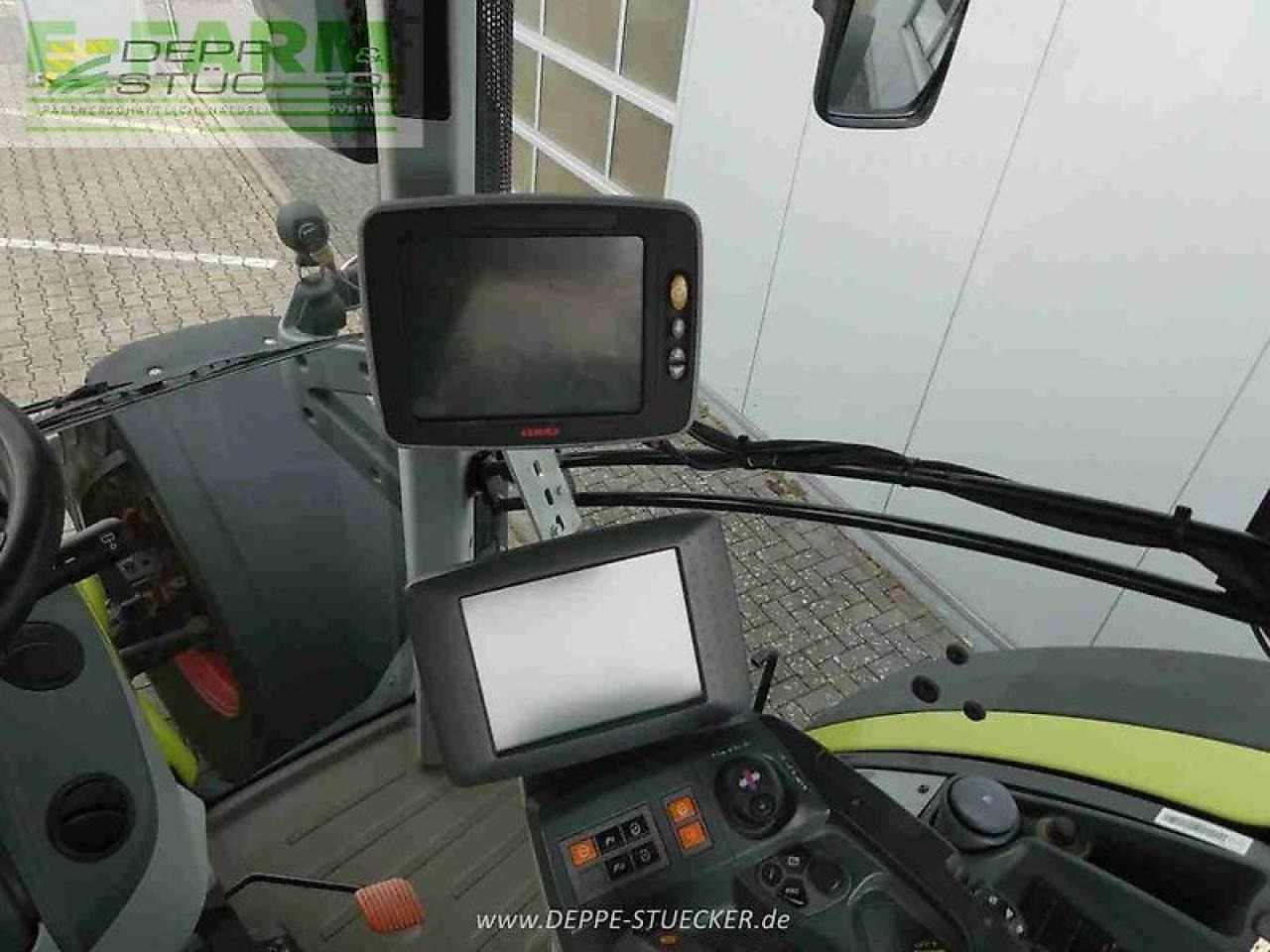 Tractor CLAAS axion 830 c-matic CMATIC