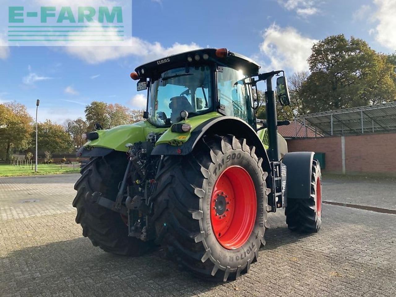 Tractor CLAAS axion 830 cebis