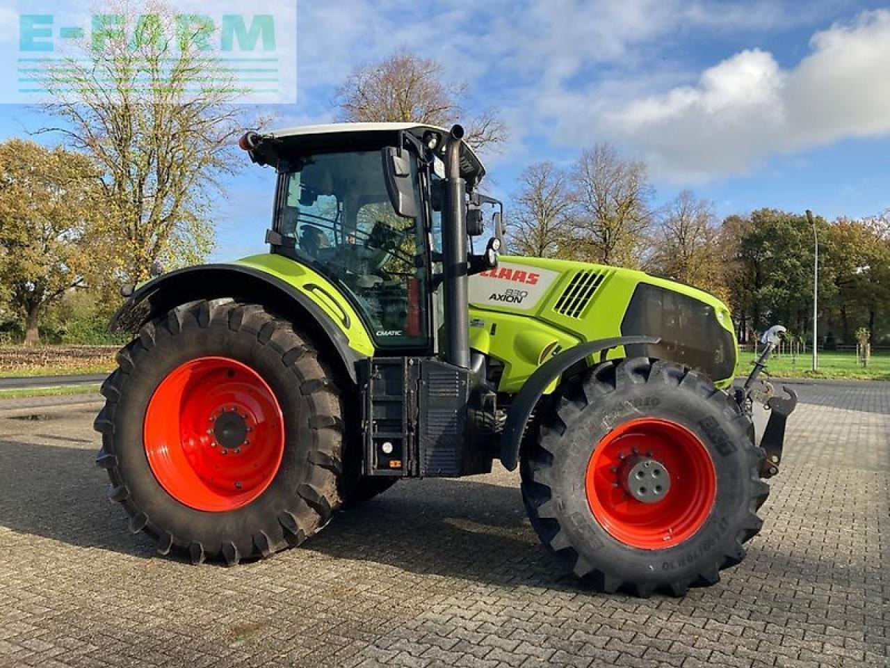 Tractor CLAAS axion 830 cebis