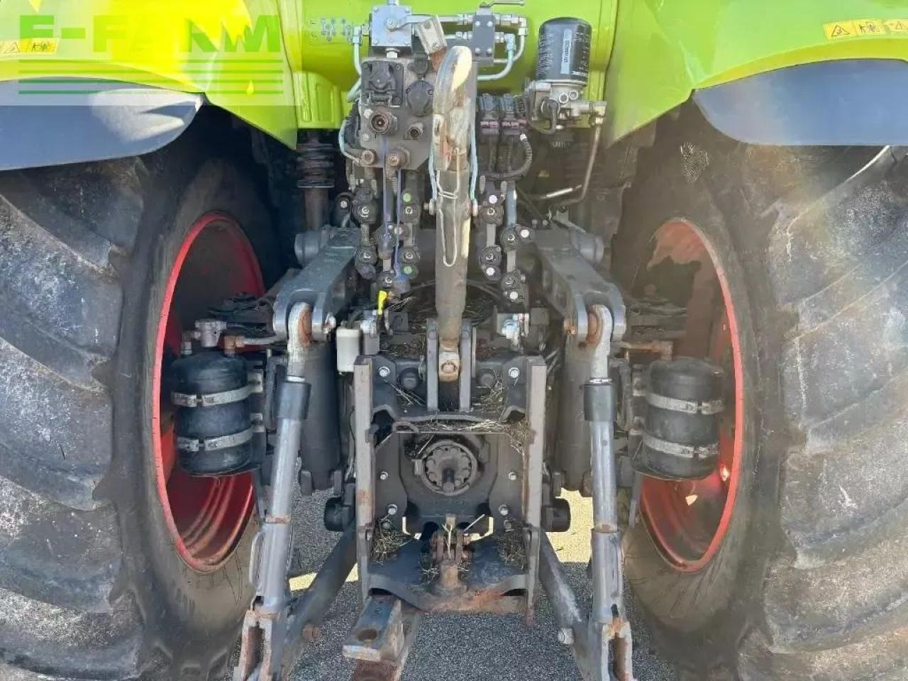 Tractor CLAAS axion 830 cebis