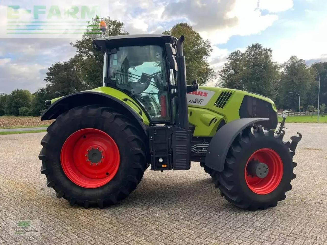 Tractor CLAAS axion 830 cebis