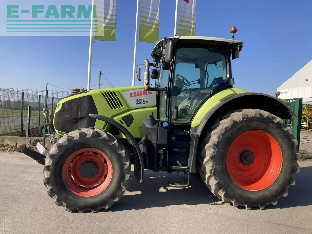 Tractor CLAAS axion 830 cebis