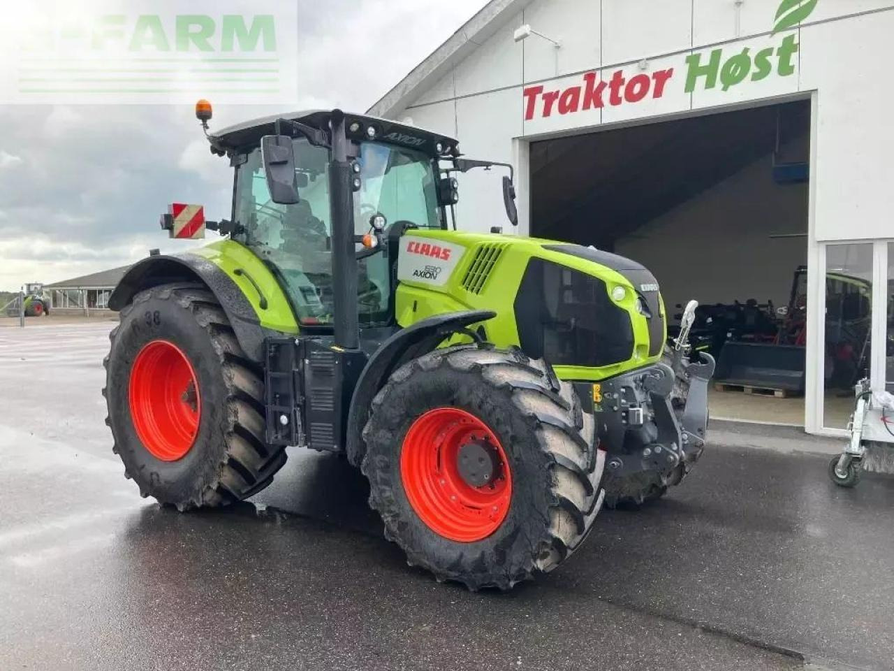 Tractor CLAAS axion 830 cis+