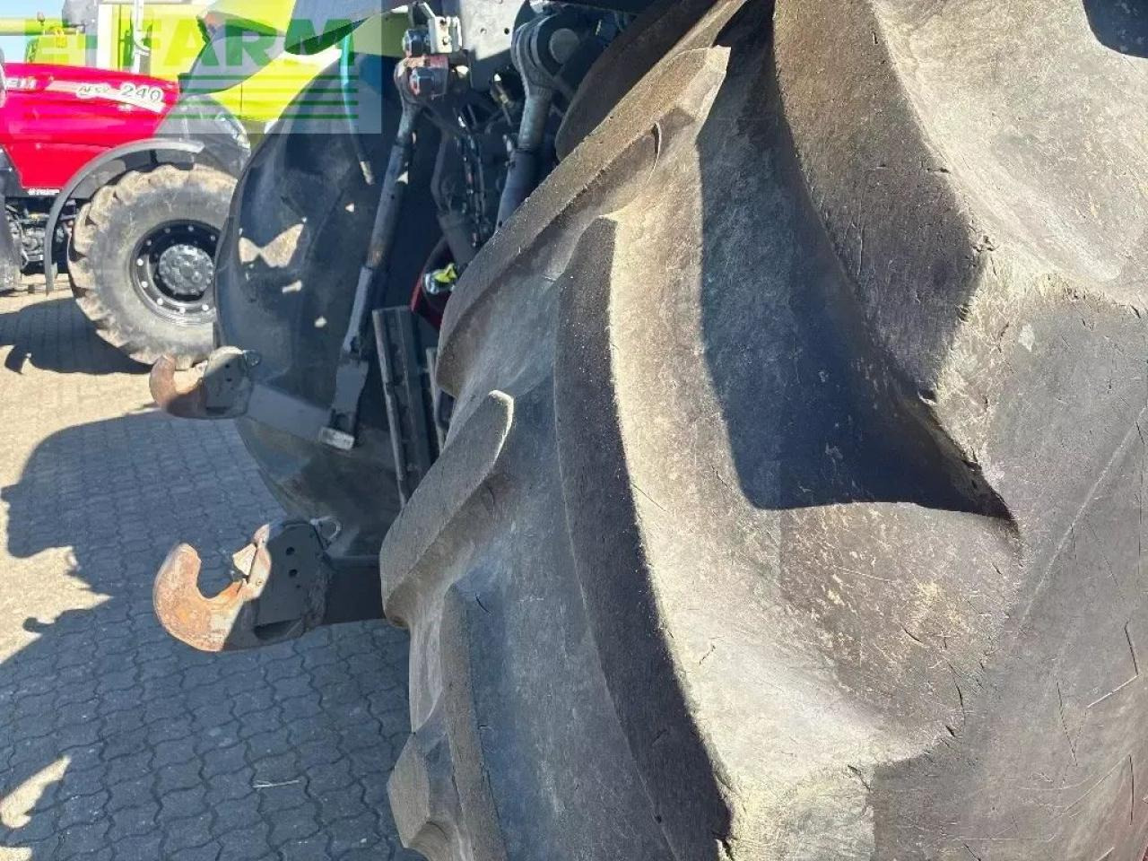 Tractor CLAAS axion 830 cis+