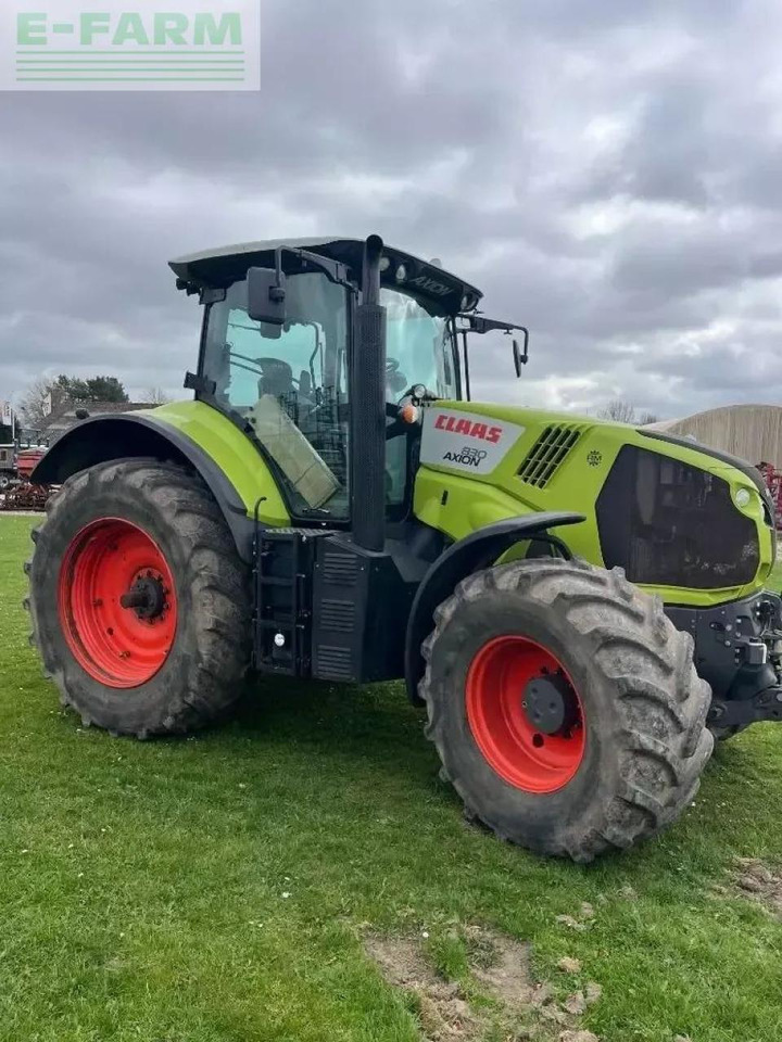 Tractor CLAAS axion 830 cis+