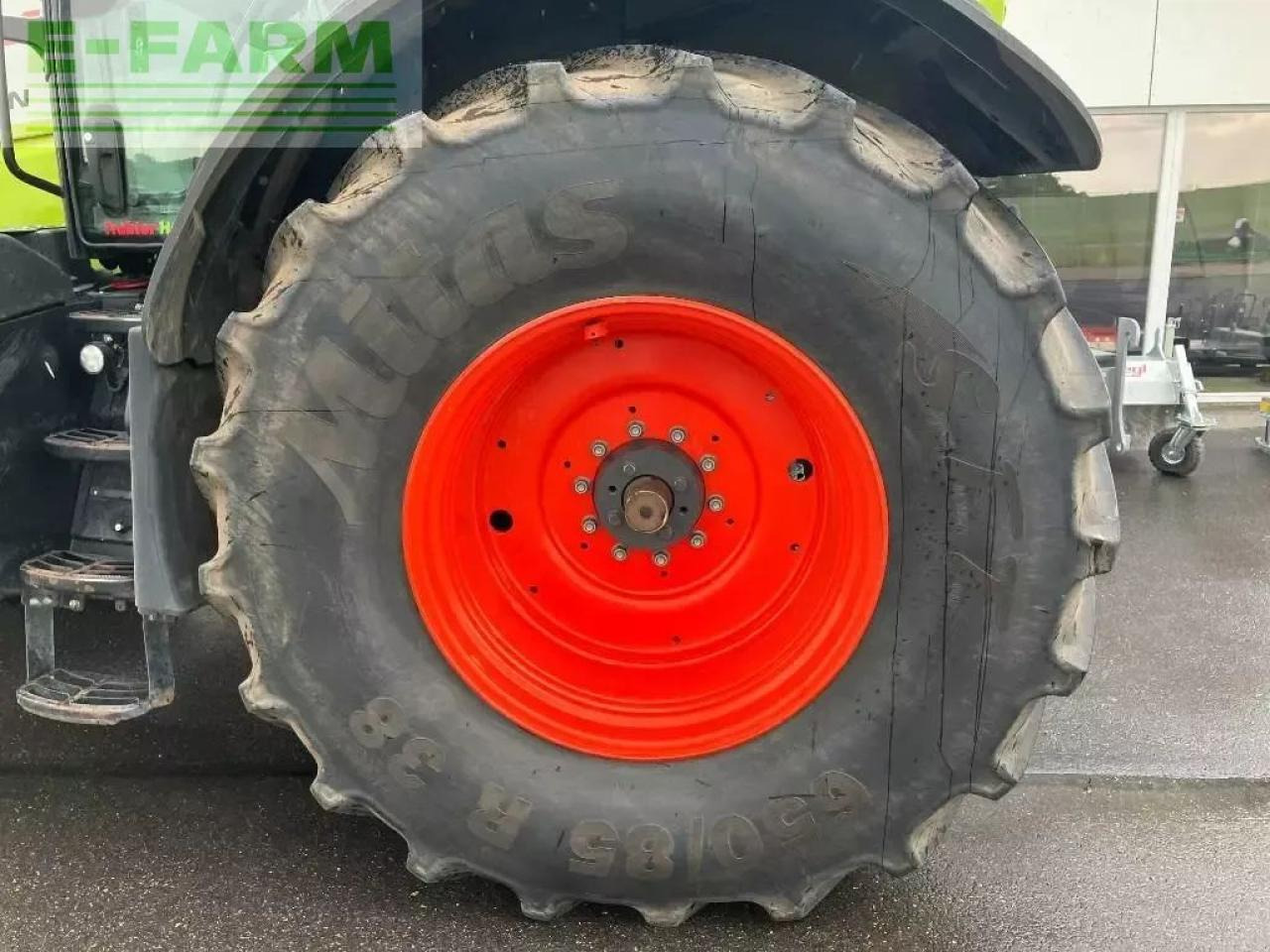 Tractor CLAAS axion 830 cis+