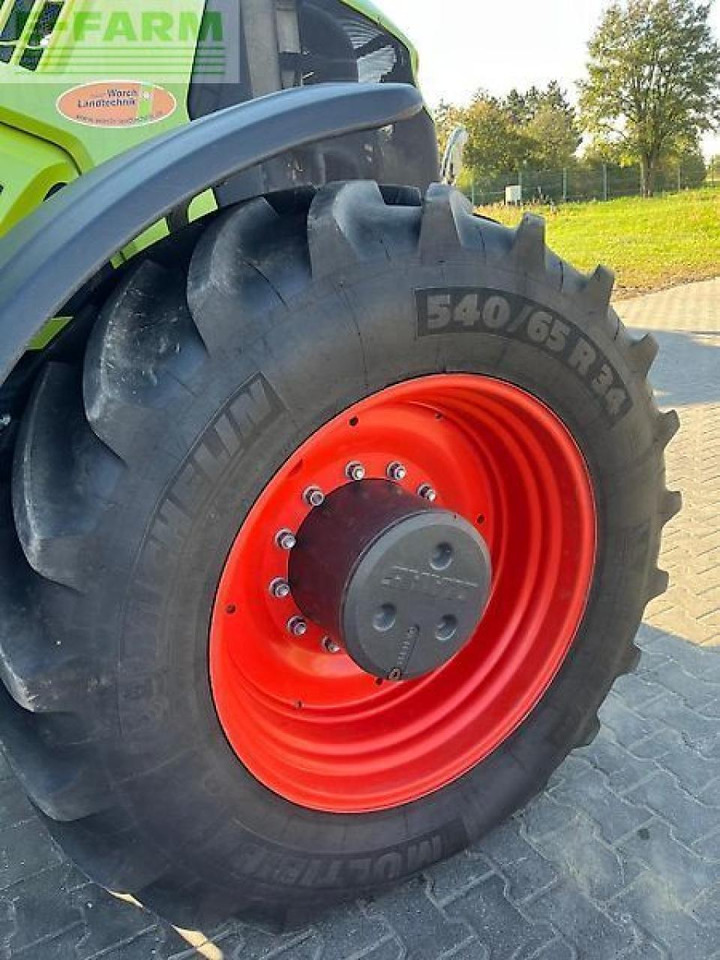Tractor CLAAS axion 830 cmatic