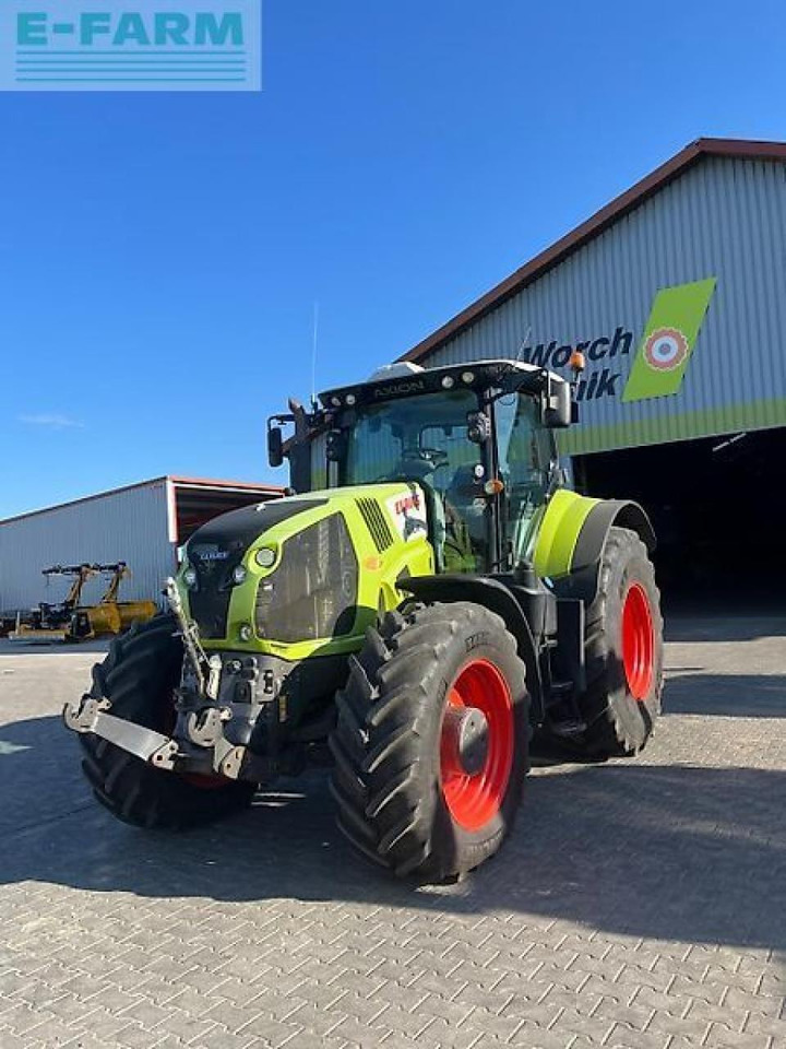 Tractor CLAAS axion 830 cmatic